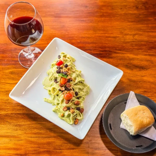 Fetuchini al pesto
